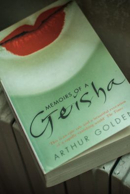 Memoirs of a Geisha (Arthur Golden)